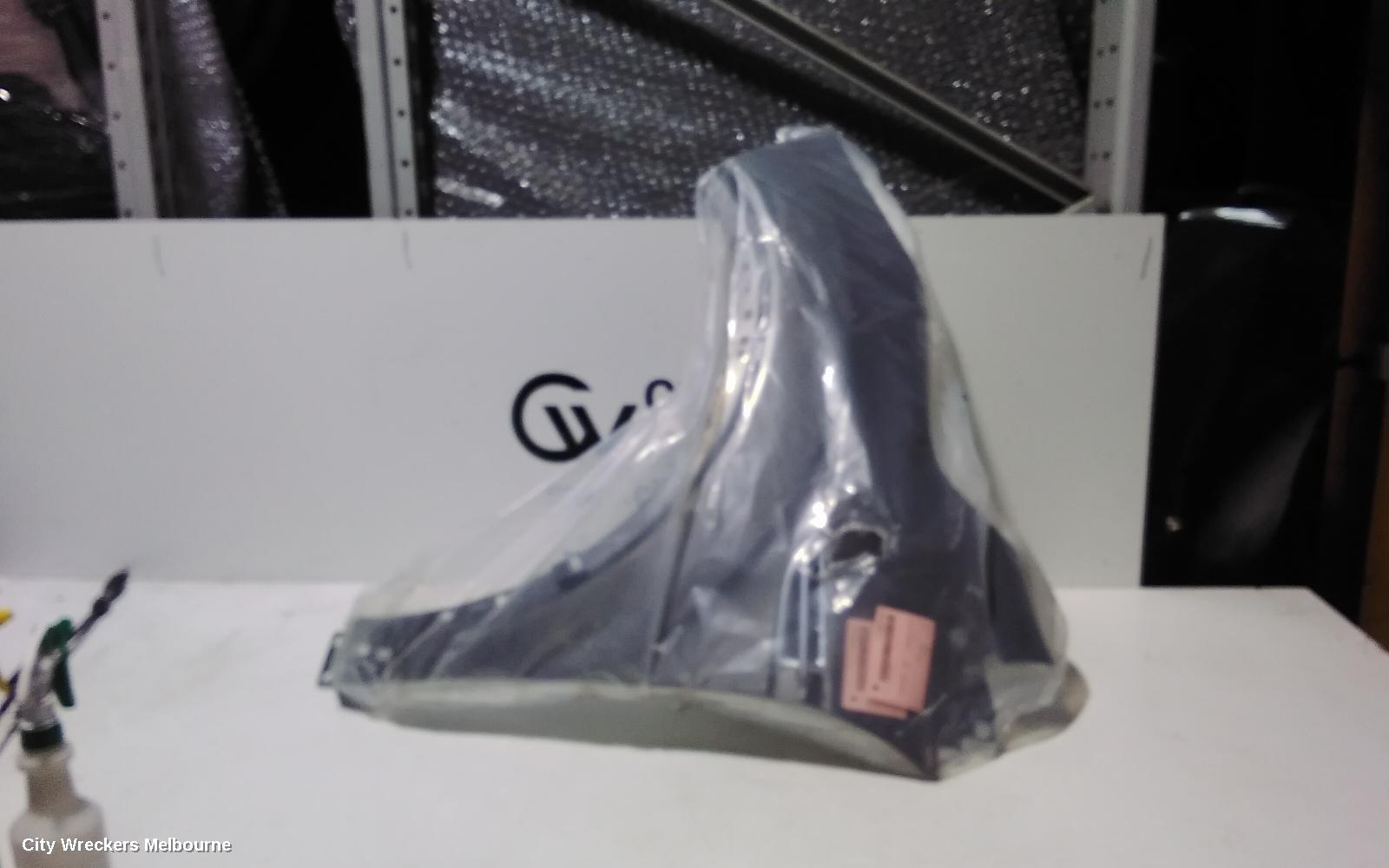 FORD KUGA LEFT GUARD, TF, 11/2012 - 09/2016