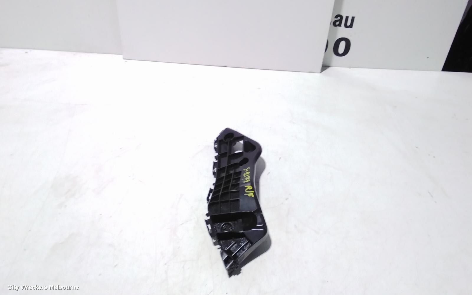 TOYOTA RAV4, XA40, 12/2012 - 12/2018, RHF BAR SLIDER: 102382