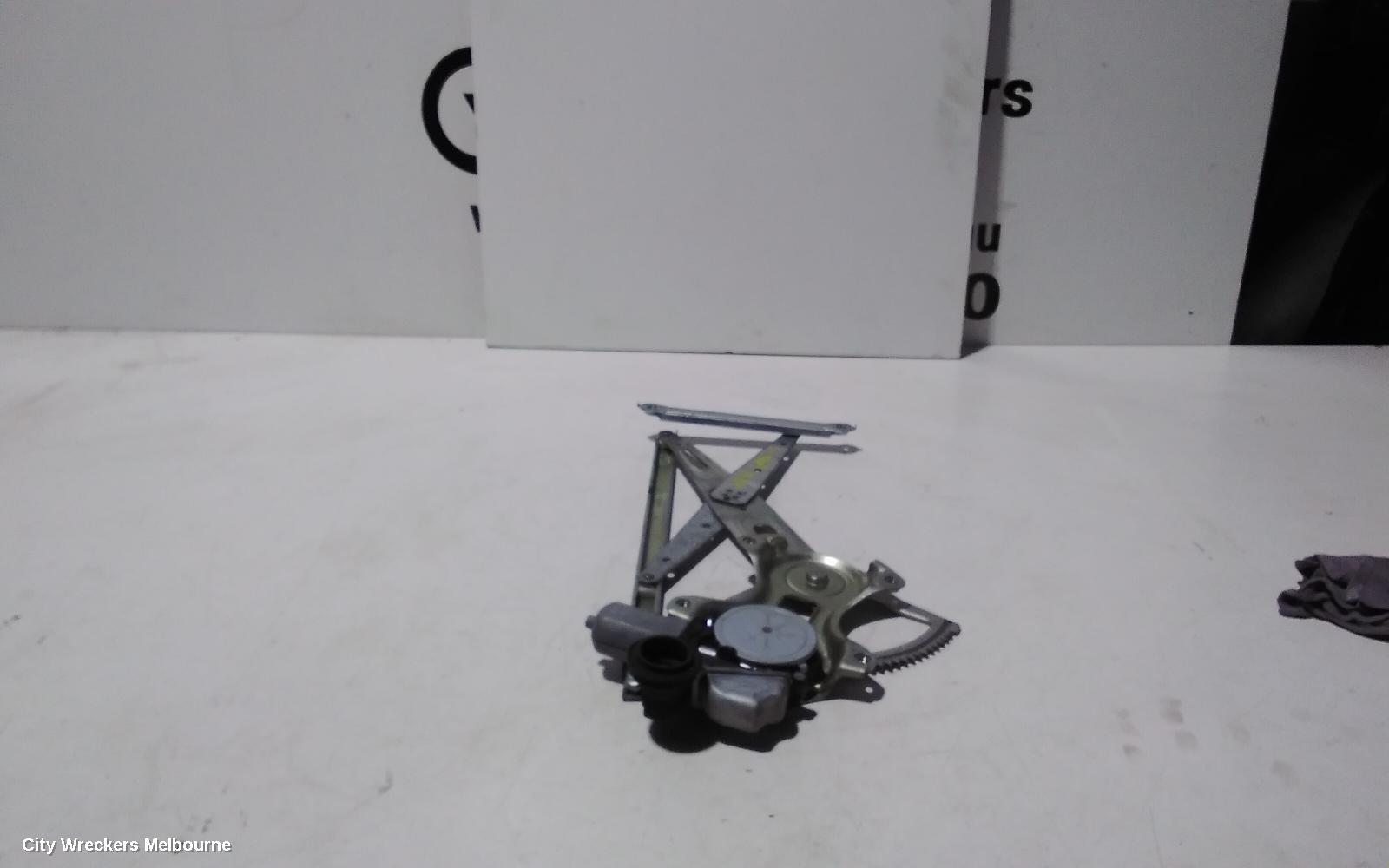 TOYOTA PRIUS RIGHT REAR WND REG/MOTOR, ZVW30R, POWER, 07/2009 - 12/2015