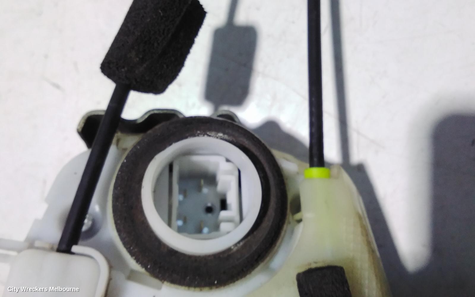 TOYOTA PRIUS DOOR/BOOT/GATE LOCK, ZVW30R, RIGHT REAR DOOR LOCK, 07/2009 - 12/2015