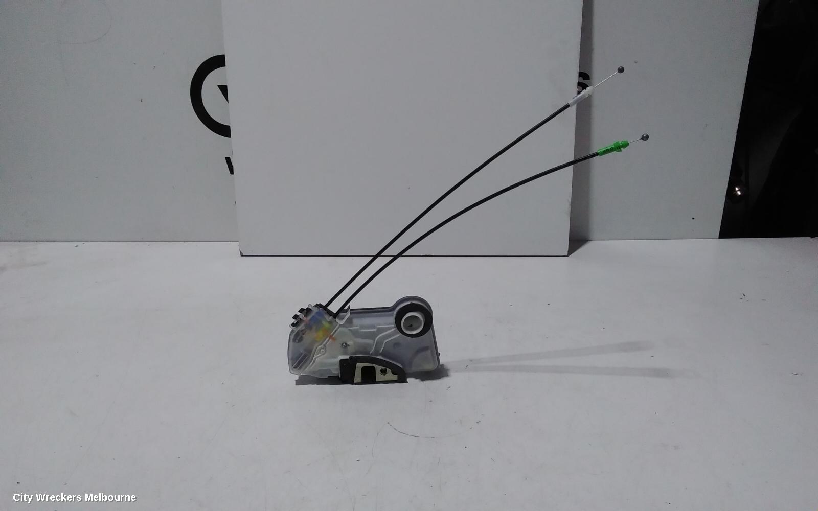 TOYOTA COROLLA DOOR/BOOT/GATE LOCK, RIGHT FRONT DOOR LOCK, ZRE172R, 12/2013 - 06/2019