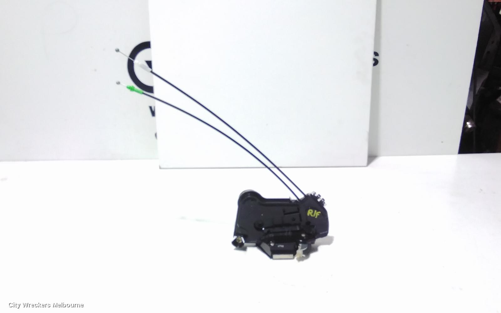 TOYOTA COROLLA DOOR/BOOT/GATE LOCK, RIGHT FRONT DOOR LOCK, ZRE172R, 12/2013 - 06/2019