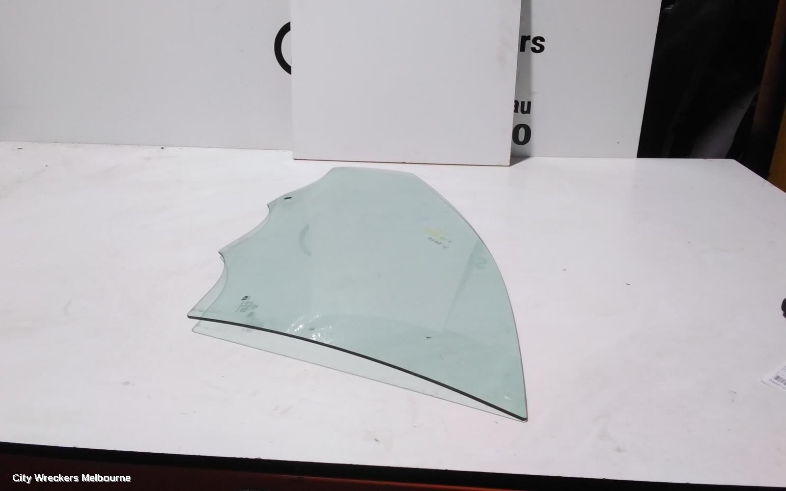 FORD FOCUS LEFT FRONT DOOR WINDOW, SA, 10/2018 - 12/2024
