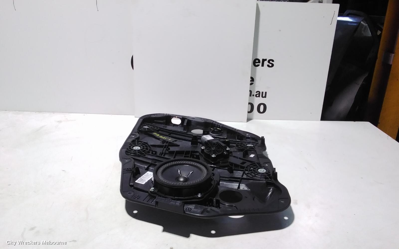KIA SELTOS RIGHT FRONT WINDOW REG/MOTOR, SP2, 07/2019 ONWARDS