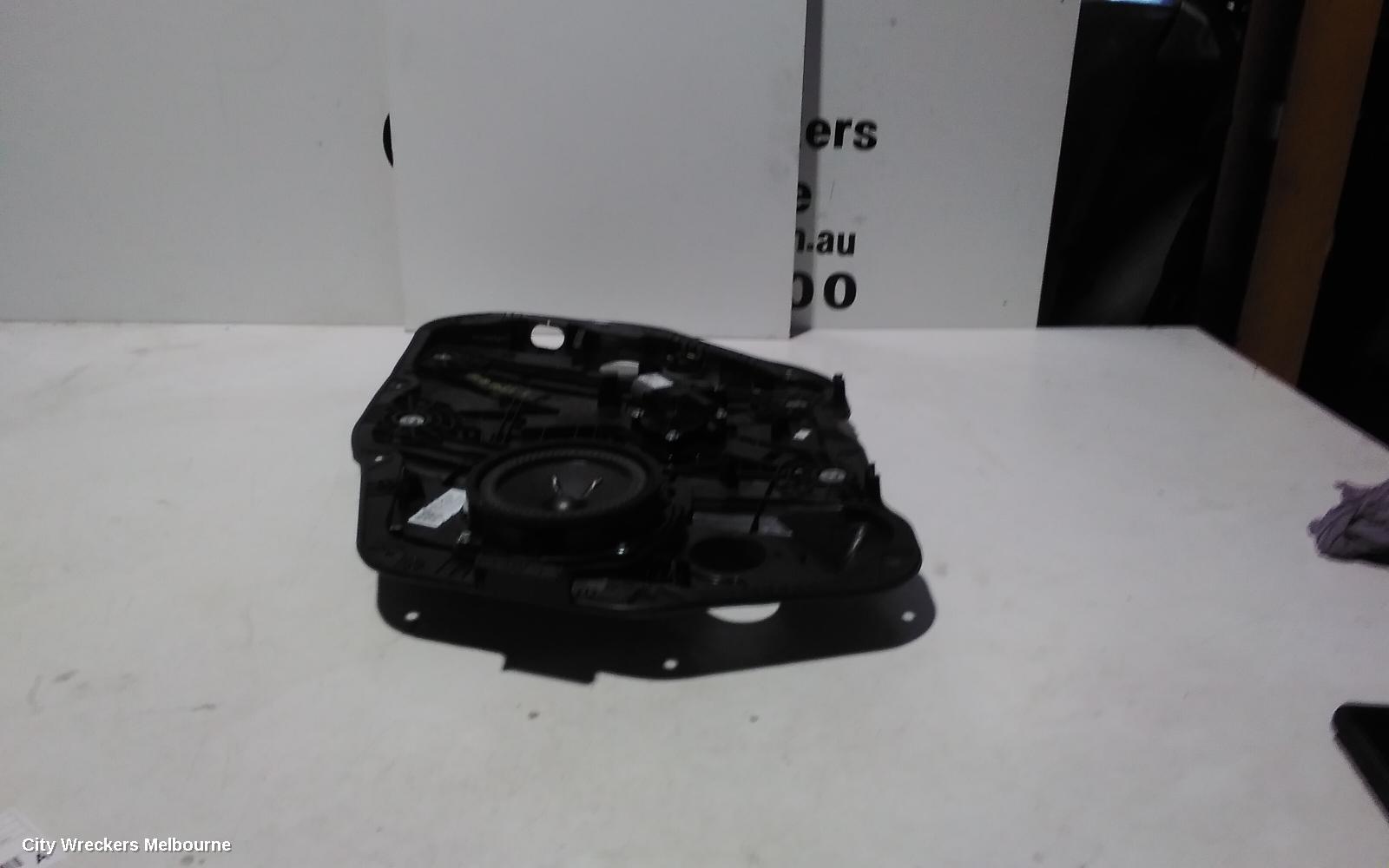 KIA SELTOS RIGHT FRONT WINDOW REG/MOTOR, SP2, 07/2019 ONWARDS