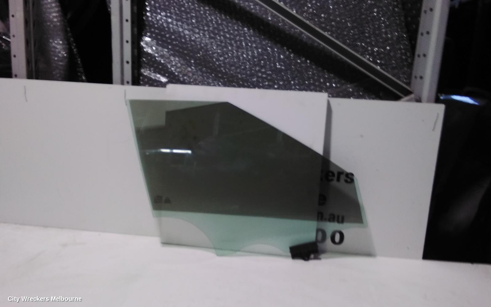 KIA SELTOS RIGHT FRONT DOOR WINDOW, SP2, 07/2019 ONWARDS