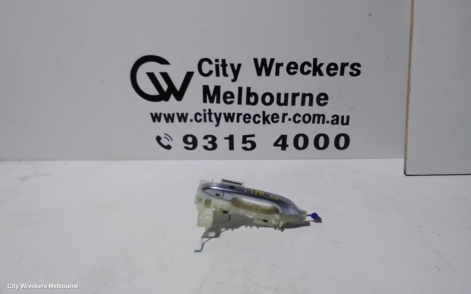 KIA SELTOS DOOR HANDLE, OUTER, RH FRONT, BRUSHED CHROME TYPE, SP2, 07/2019 ONWARDS