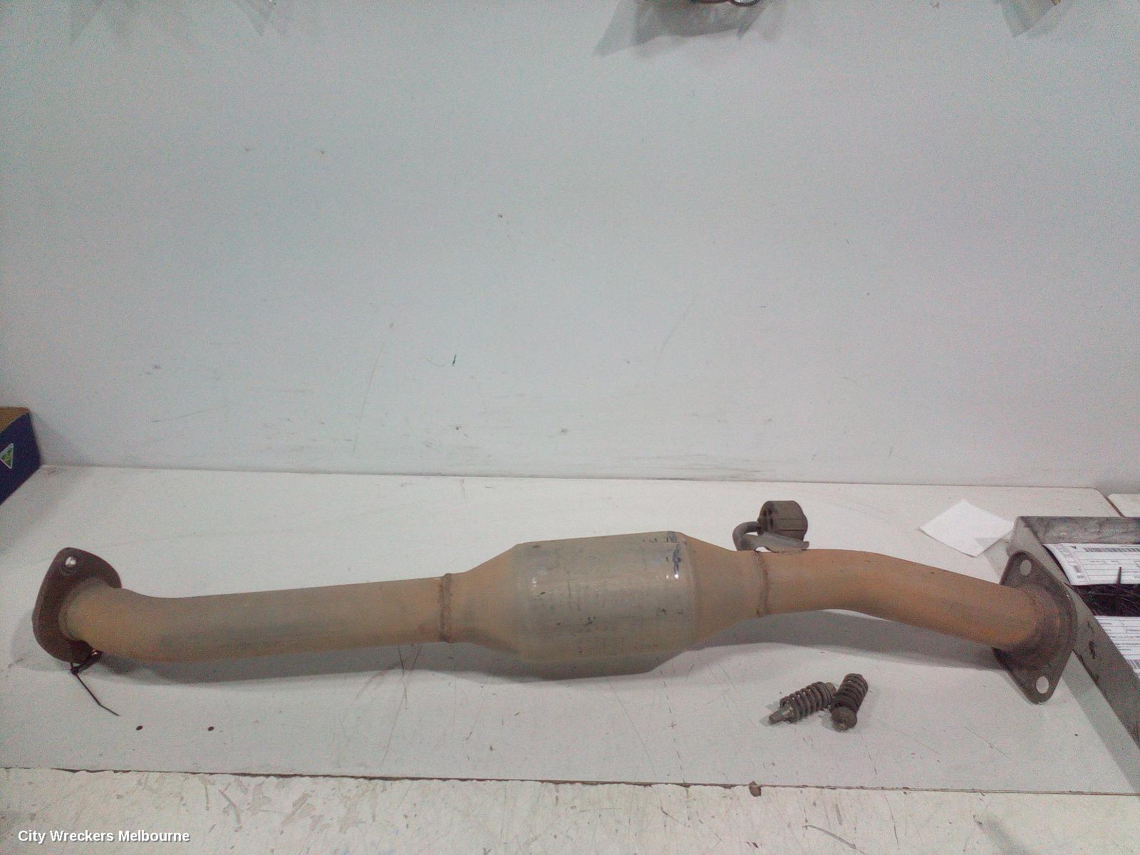 TOYOTA HIACE CATALYTIC CONVERTER, UNDER CAR-CAT TYPE, 3.0, DIESEL, KDH, 08/2010 - 06/2016