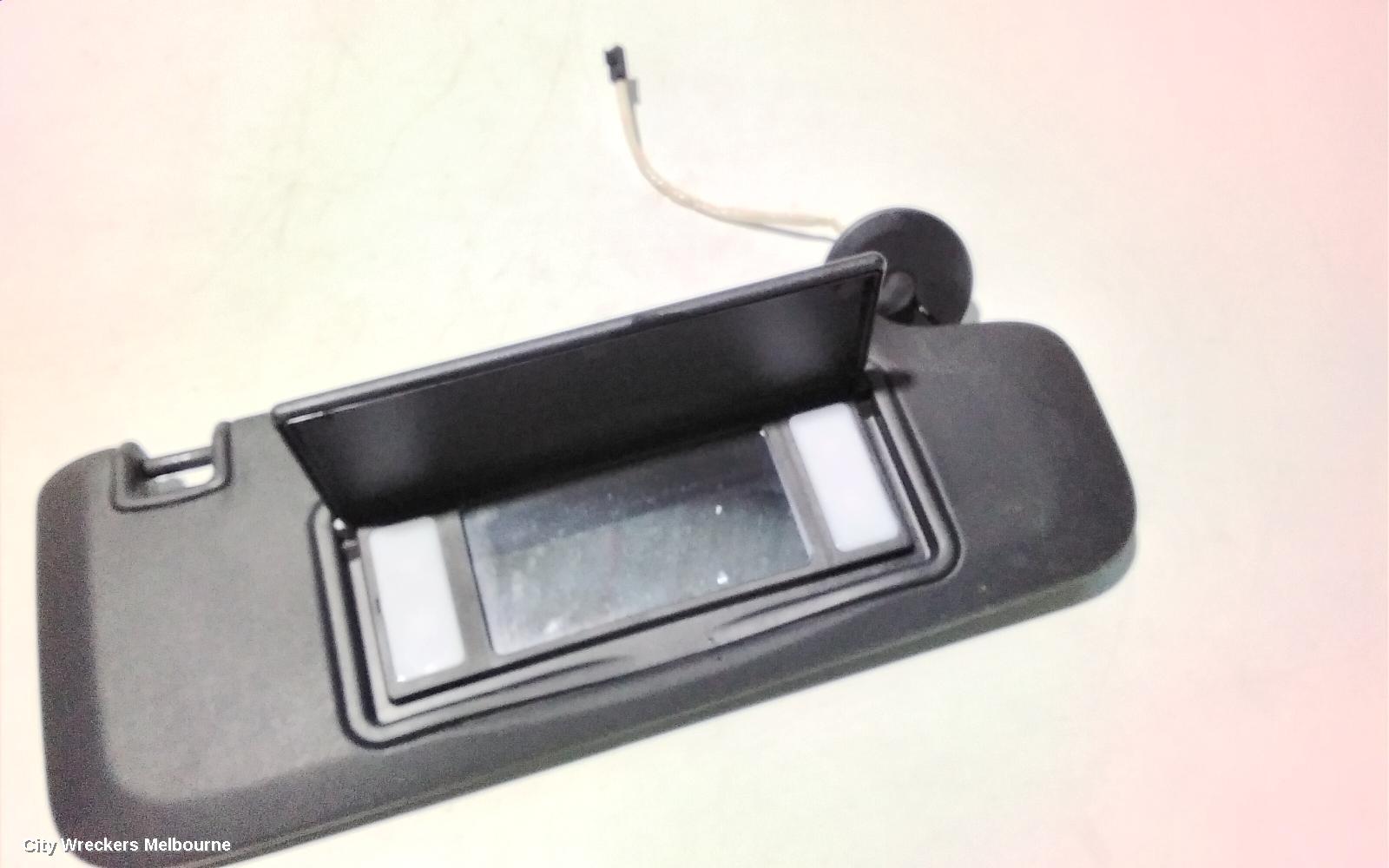 HOLDEN INSIGNIA SUNVISOR, GA, 02/2015 - 01/2017