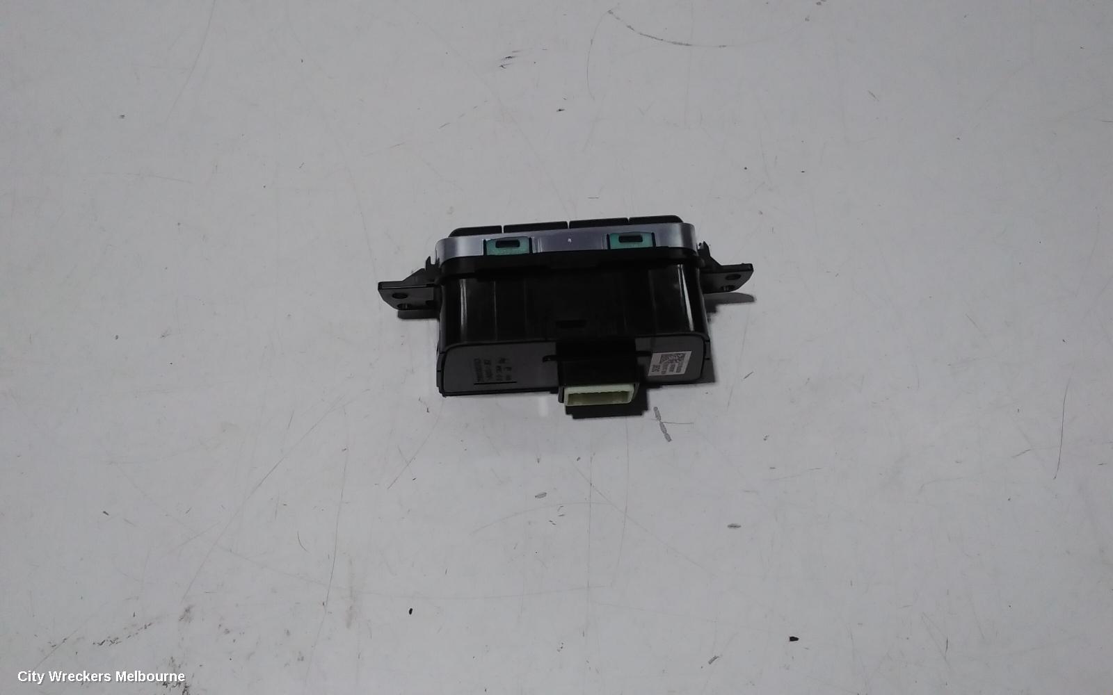 KIA STINGER, CK, 06/2017 - 04/2023, 93700J5830 KIA STINGER SWITCH CONTROL PANEL RADAR LANE BOOT FUEL CONTROL SWITCH 2017-2022: 102520