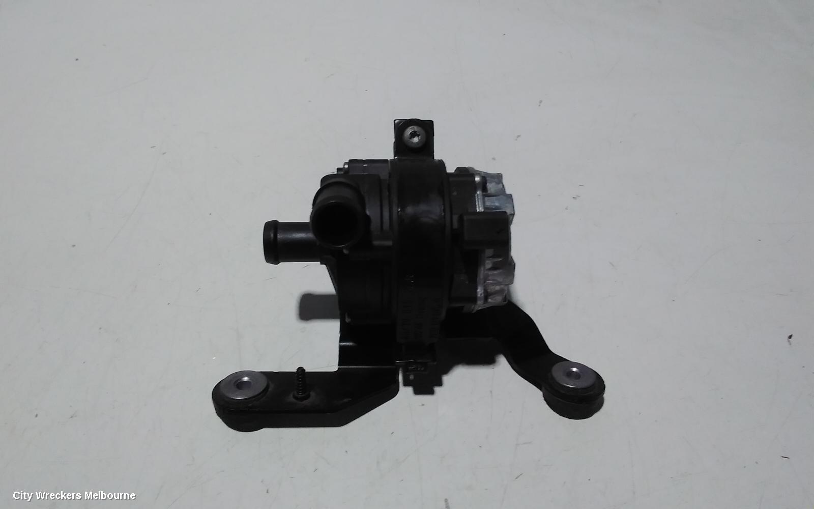 VOLKSWAGEN CRAFTER WATER PUMP, SY1, 08/2017 ONWARDS