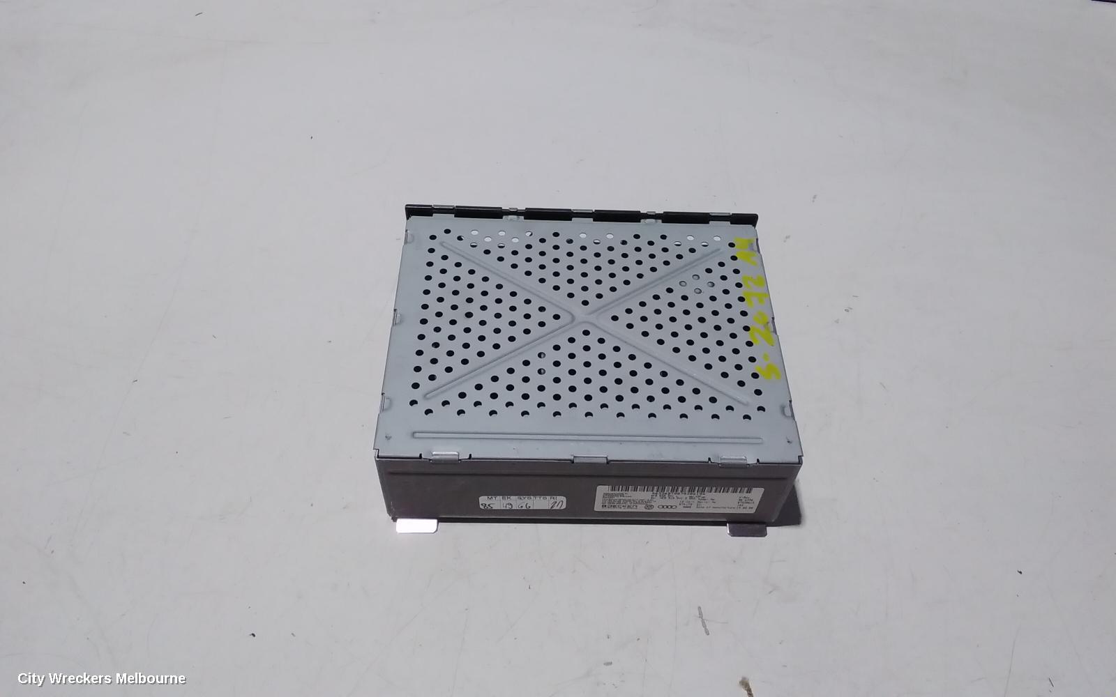 AUDI A4 RADIO/CD/DVD/SAT/TV, MMI RADIO RECEIVER (3G MMI), B8 8K, 02/2008 - 01/2016