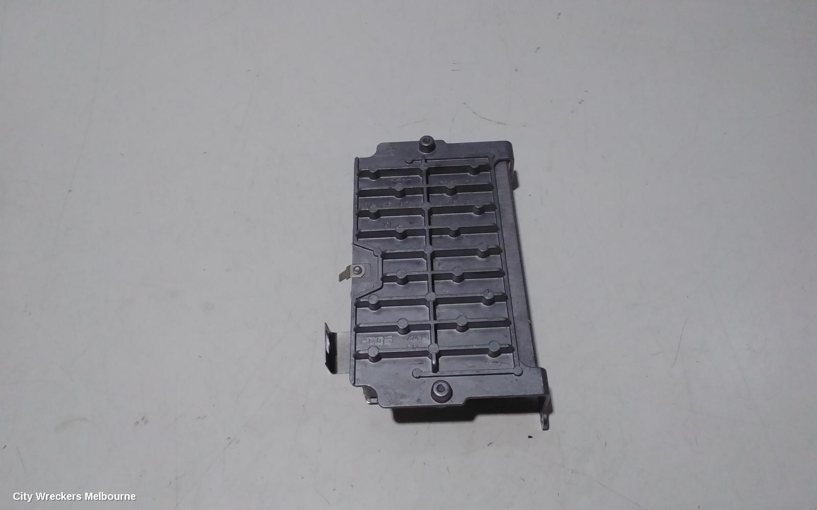 AUDI A4 RADIO/CD/DVD/SAT/TV, MMI INTERFACE CONTROL MODULE, B8 8K, 02/2008 - 01/2016