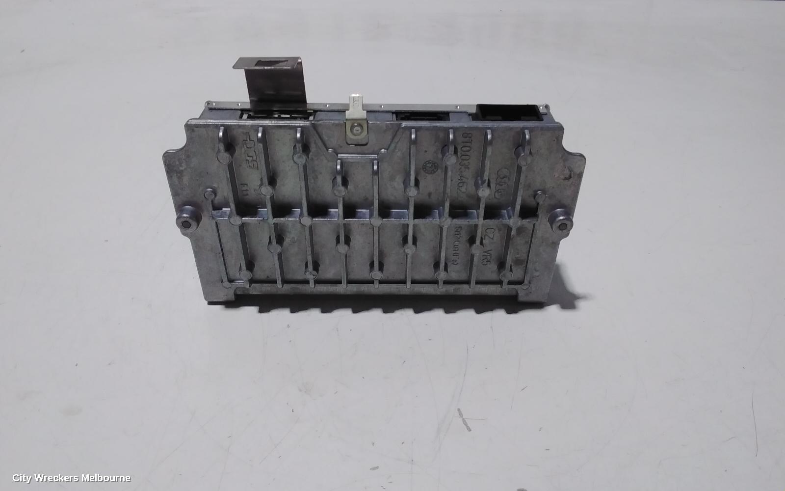 AUDI A4 RADIO/CD/DVD/SAT/TV, MMI INTERFACE CONTROL MODULE, B8 8K, 02/2008 - 01/2016