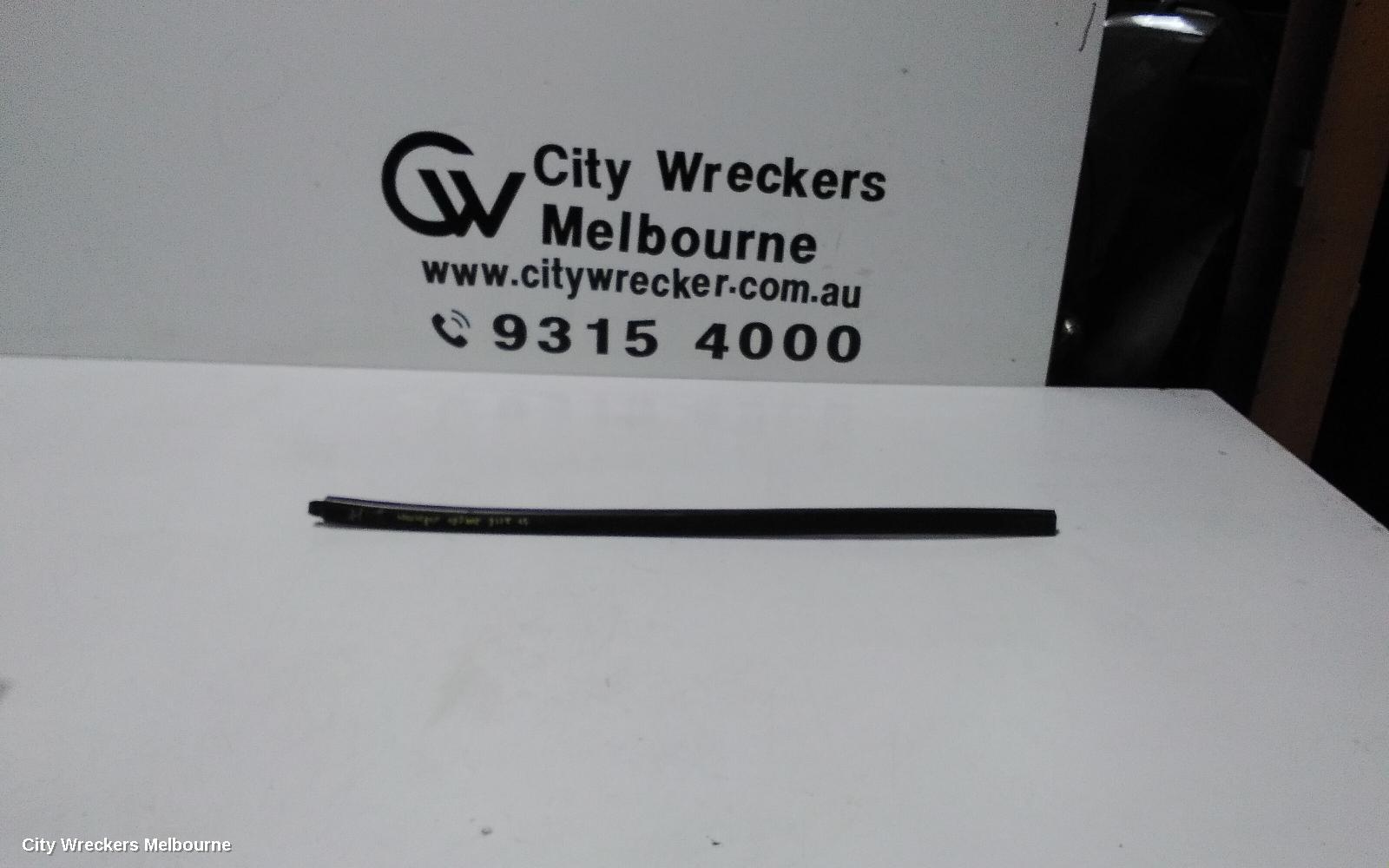 HONDA CRV WINDSHIELD FRAME, RW, 05/2017 - 08/2023