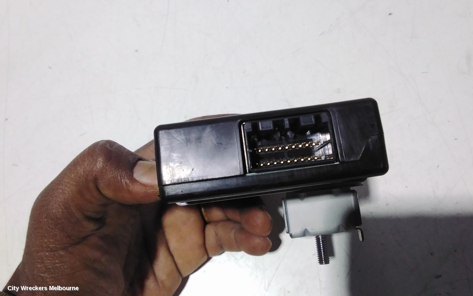MITSUBISHI OUTLANDER, ZG, 11/2006 - 09/2009, BCM BODY CONTROL MODULE MN141634 W1T76776: 102538