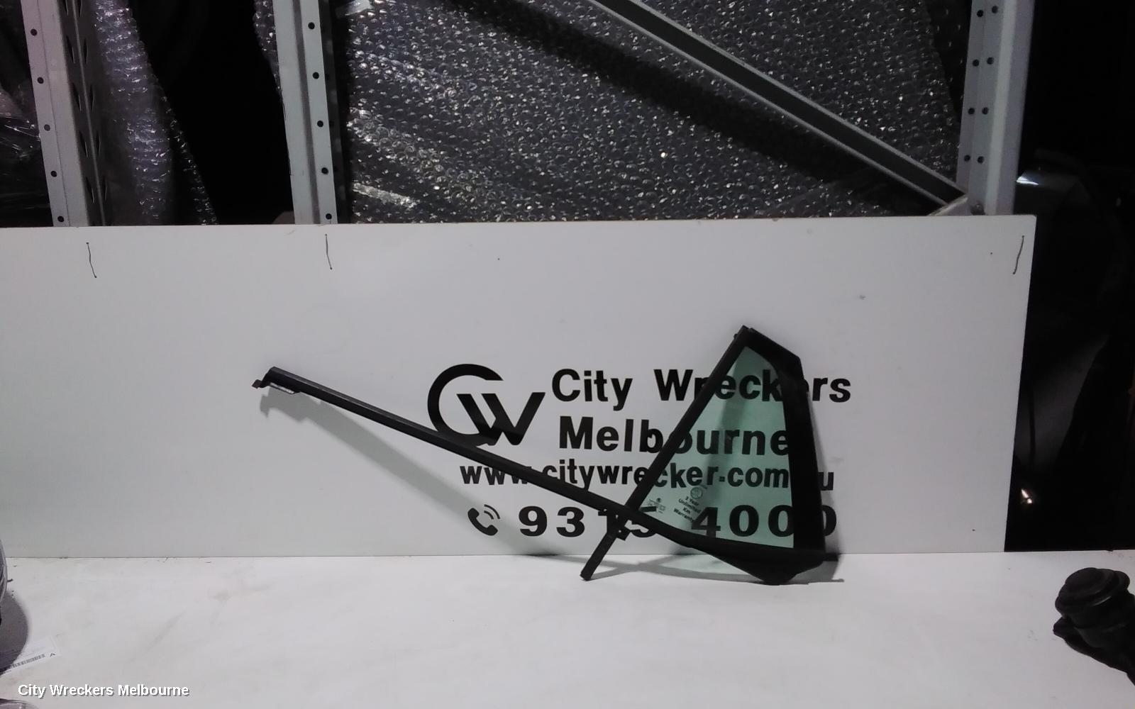 SKODA FABIA LEFT REAR SIDE GLASS, NJ, 01/2015 - 08/2021