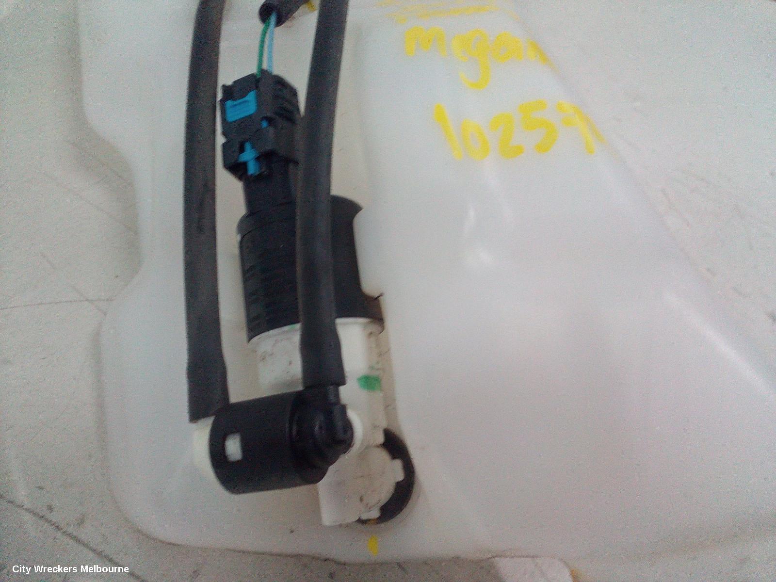 RENAULT MEGANE WASHER BOTTLE, BFB/LFF/KFB, 06/2016 - 02/2020