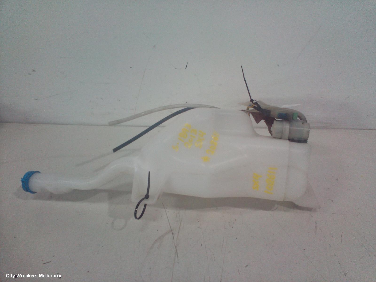 SUZUKI SX4 WASHER BOTTLE, 01/2007 - 01/2014