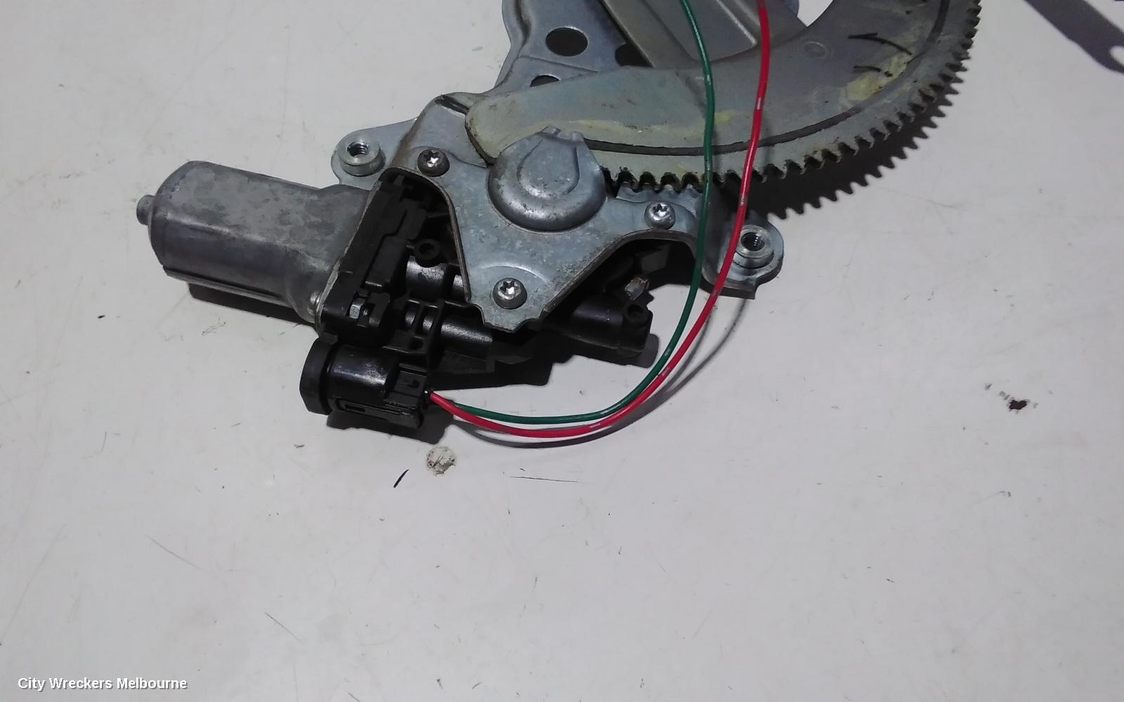 SUZUKI SX4 LEFT FRONT WINDOW REG/MOTOR, POWER, 02/2007 - 01/2014