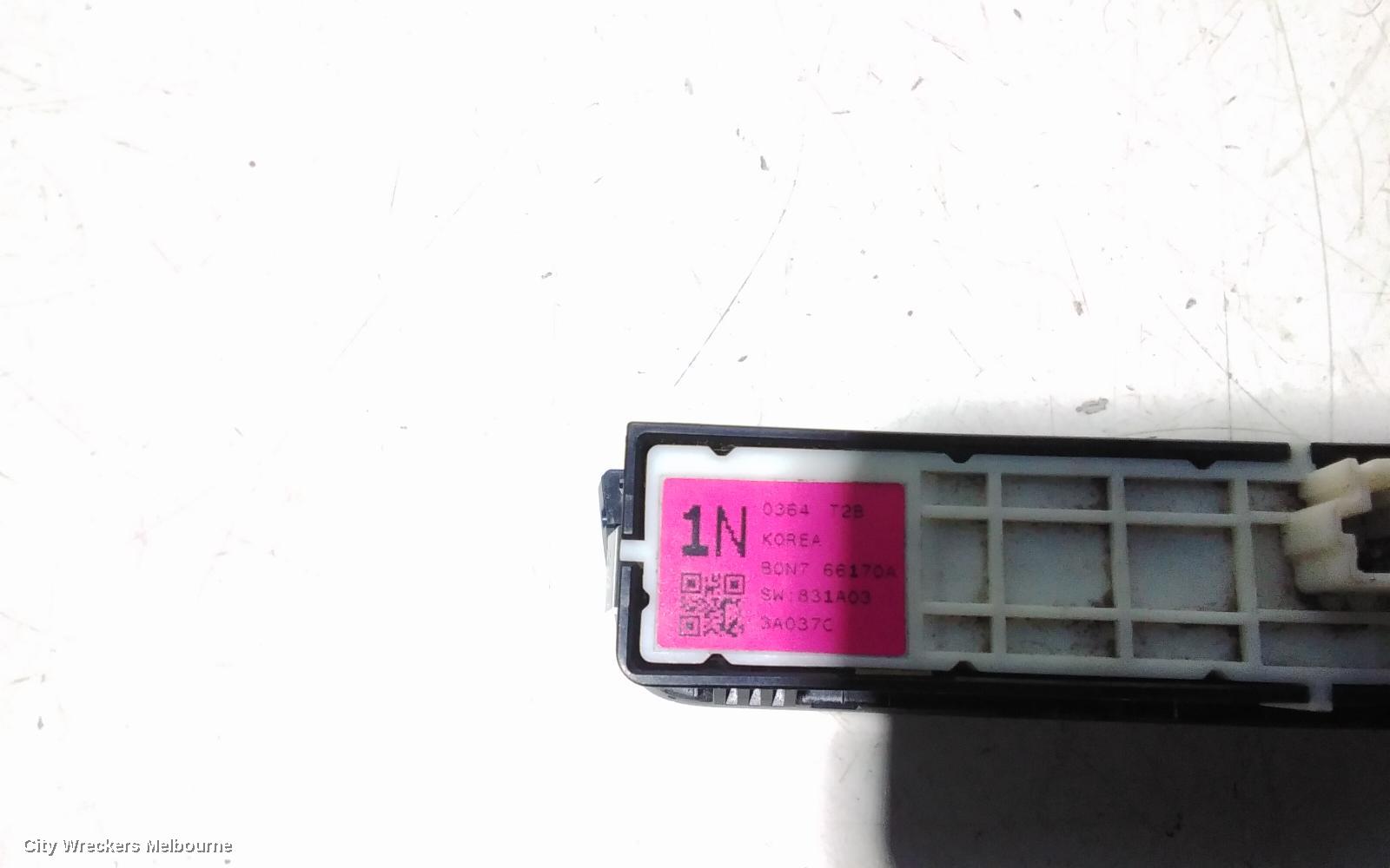 MAZDA 3, BP, 03/2019 ONWARDS, TRACTION CONTROL SWITCH GJE8-66170A: 102662