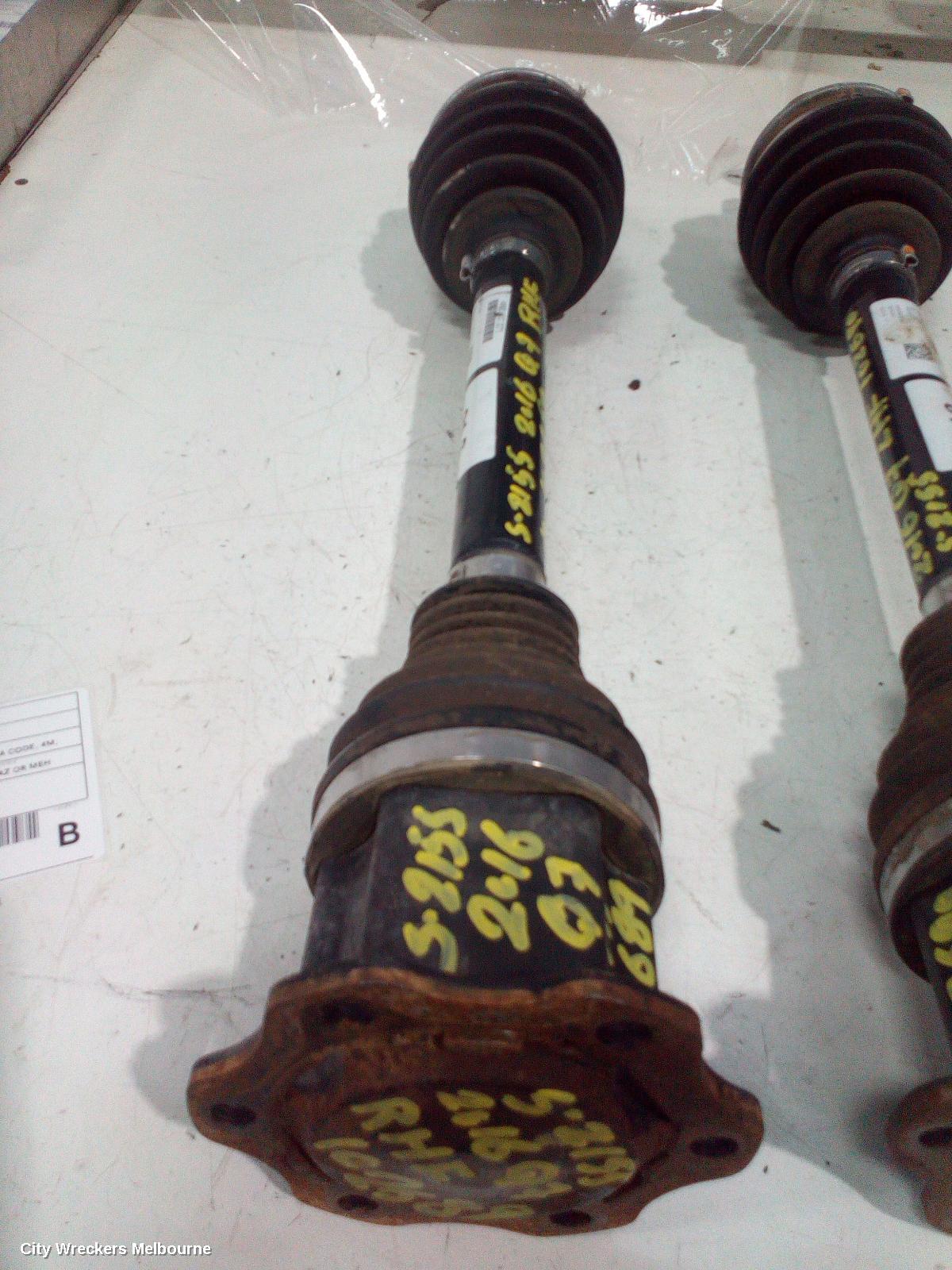 AUDI Q7 RIGHT DRIVESHAFT, FRONT, 3.0, DIESEL, CZZA/CRTC/DHXC/DHXA CODE, 4M, 09/2015 ONWARDS