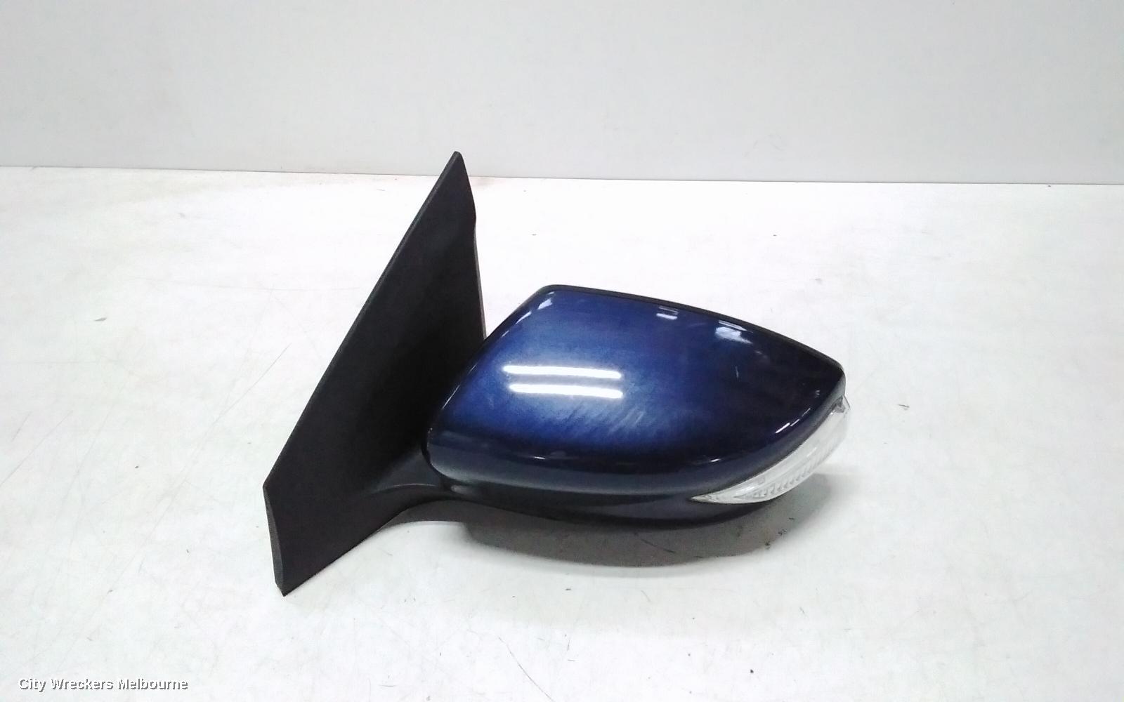 NISSAN PULSAR LEFT DOOR MIRROR, B17, SEDAN, MANUAL FOLD TYPE, 12/2012 - 12/2017