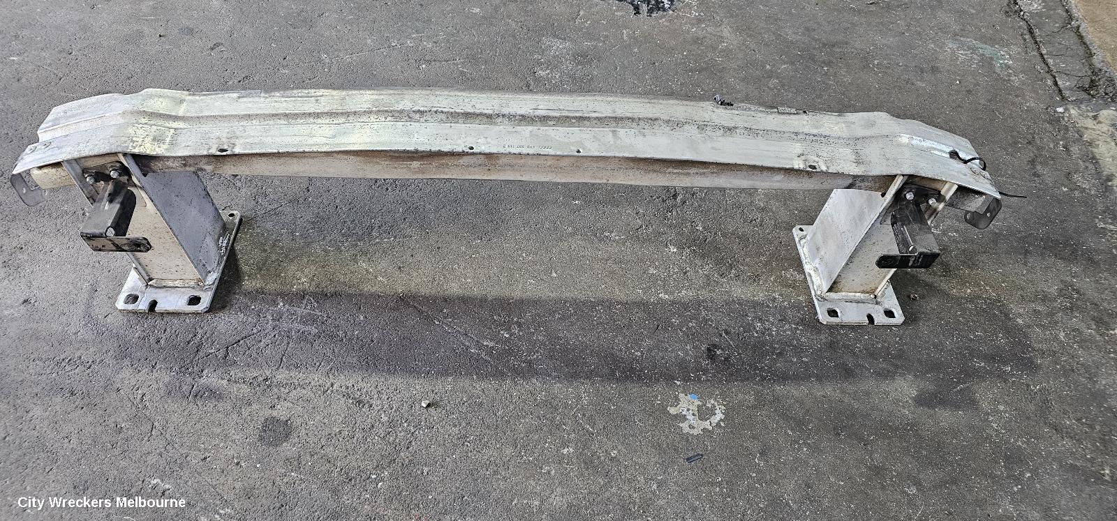 AUDI Q5 F/BAR REINFORC/BRACK, Q5/SQ5, REINFORCEMENT, 8R, W/ ADAPTIVE CRUISE CONTROL TYPE, 8R, 03/2009 - 01/2017