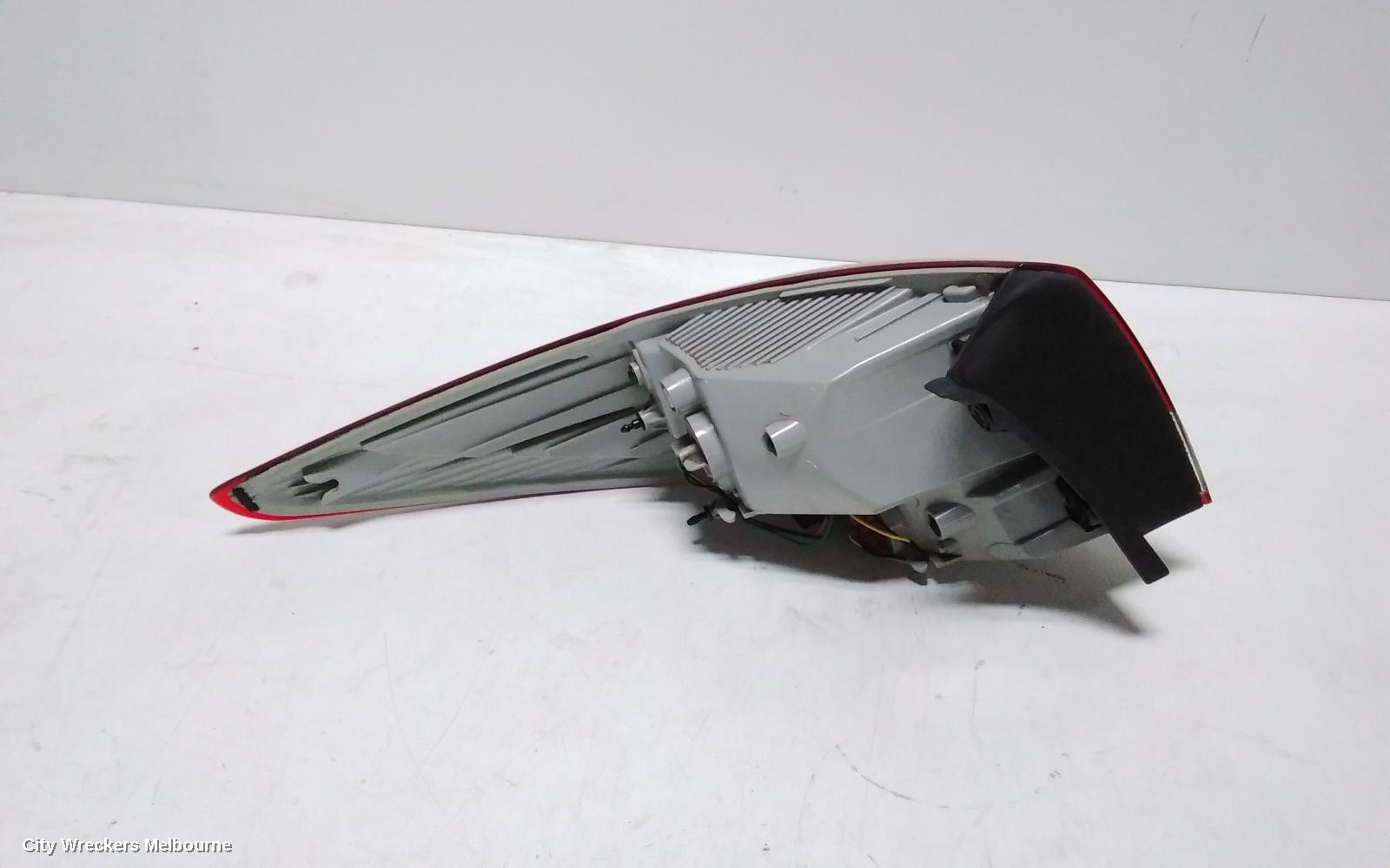 HYUNDAI IX35 RIGHT TAILLIGHT, LM SERIES (VIN TMAJ), IN BODY, 09/2013 - 01/2016