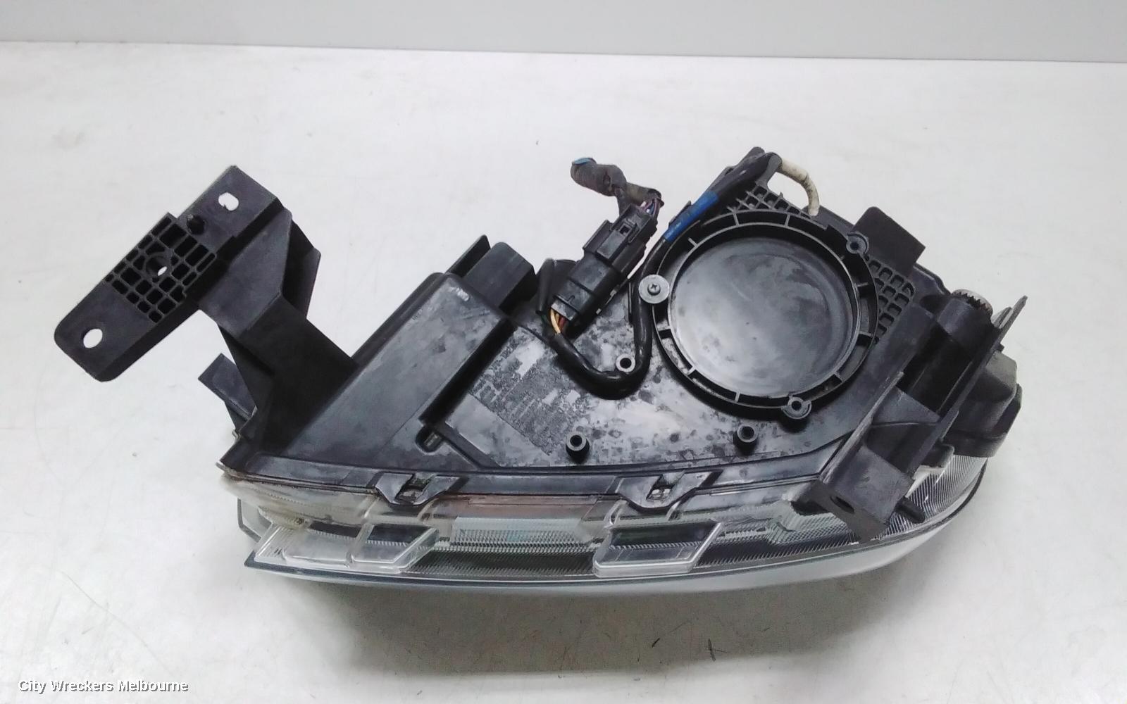 FORD RANGER RIGHT HEADLAMP, PX SERIES 2, XL/XLS/XLT, W/ AMBER FLASHER TYPE, 06/2015 - 04/2022