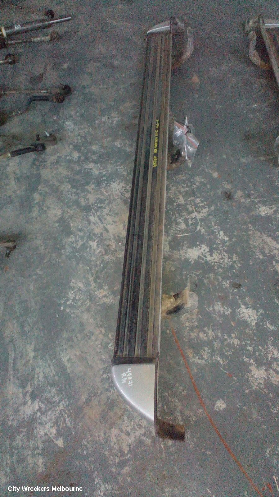 NISSAN NAVARA SIDE STEP/SKIRT, NP300, SIDE STEP, RH SIDE, DUAL CAB, 05/2015 ONWARDS