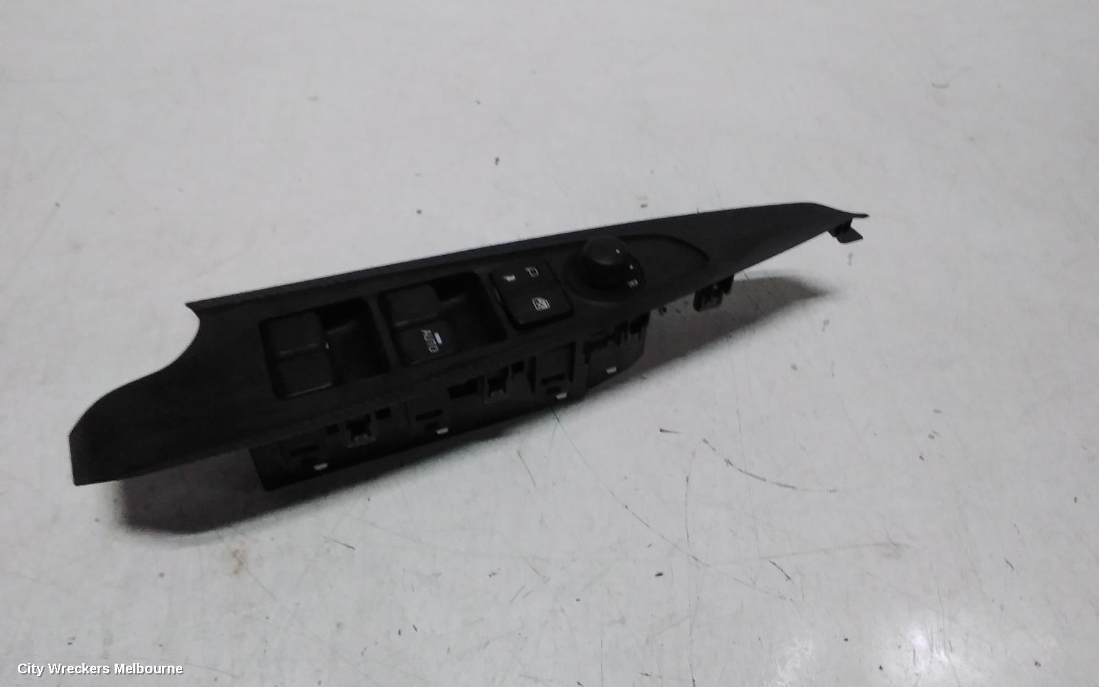 MAZDA 2 PWR DR WIND SWITCH, RH FRONT (MASTER SWITCH), W/ AUTO FOLD TYPE, DJ/DL, 02/2017 ONWARDS