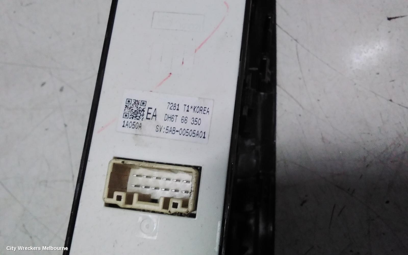 MAZDA 2 PWR DR WIND SWITCH, RH FRONT (MASTER SWITCH), W/ AUTO FOLD TYPE, DJ/DL, 02/2017 ONWARDS