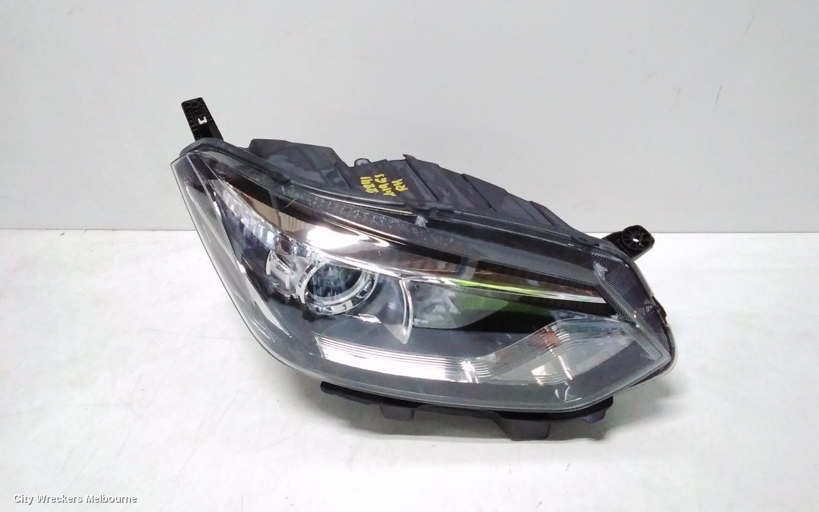 MG GS RIGHT HEADLAMP, SAS2, W/ HALOGEN TYPE, 09/2016 - 08/2019