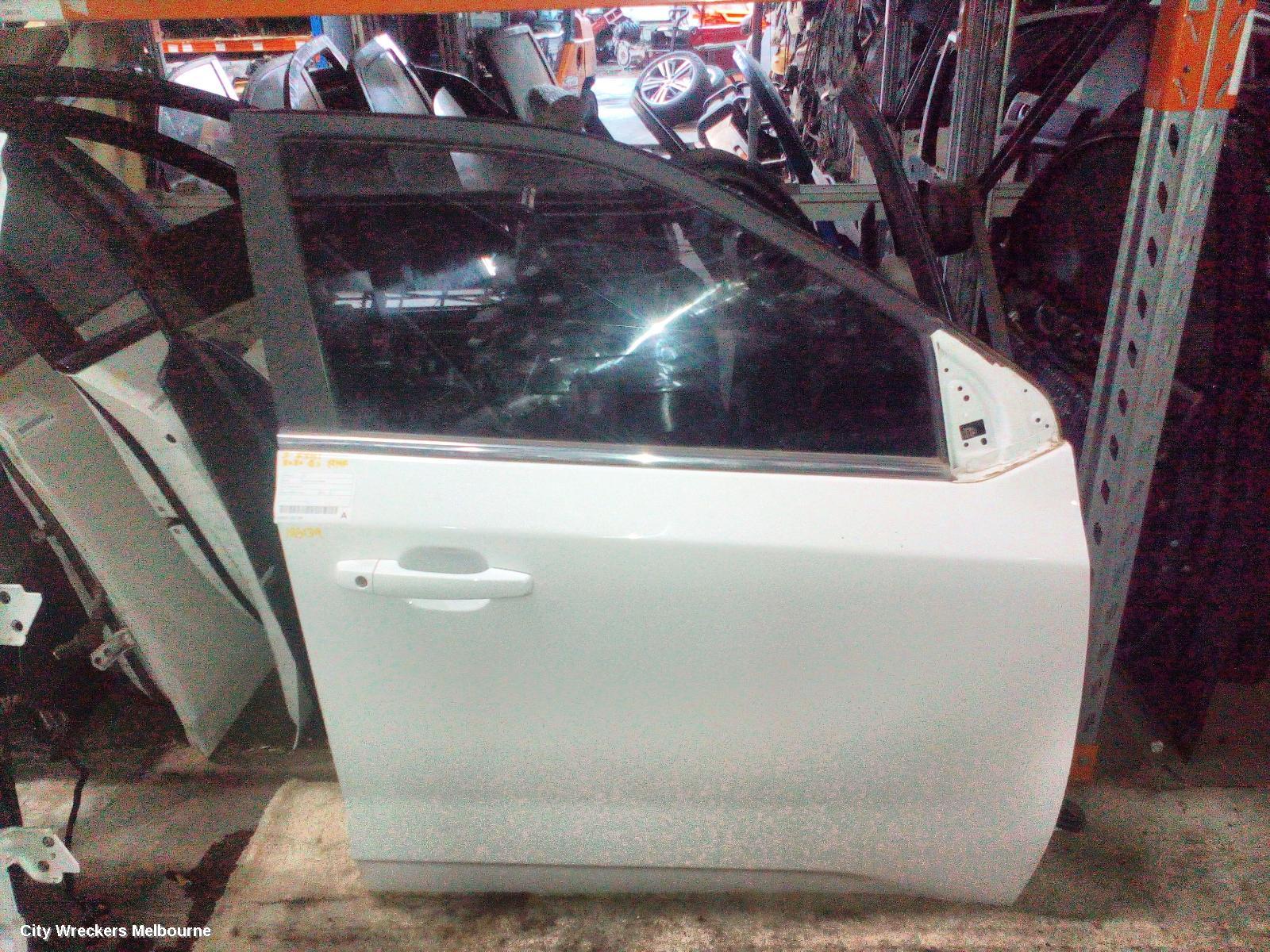 MG GS RIGHT FRONT DOOR, SAS2, 09/2016 - 08/2019
