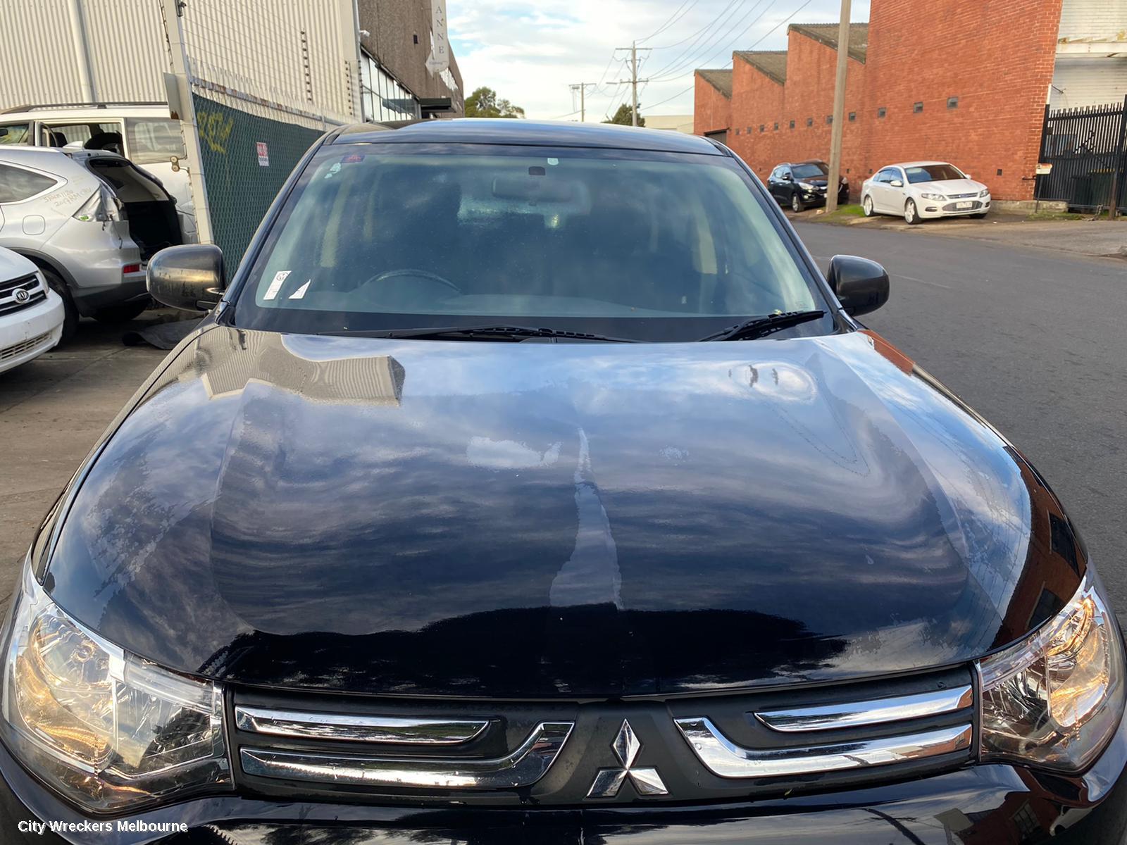 MITSUBISHI OUTLANDER MOUNT, ZJ, 10/2012 - 03/2015