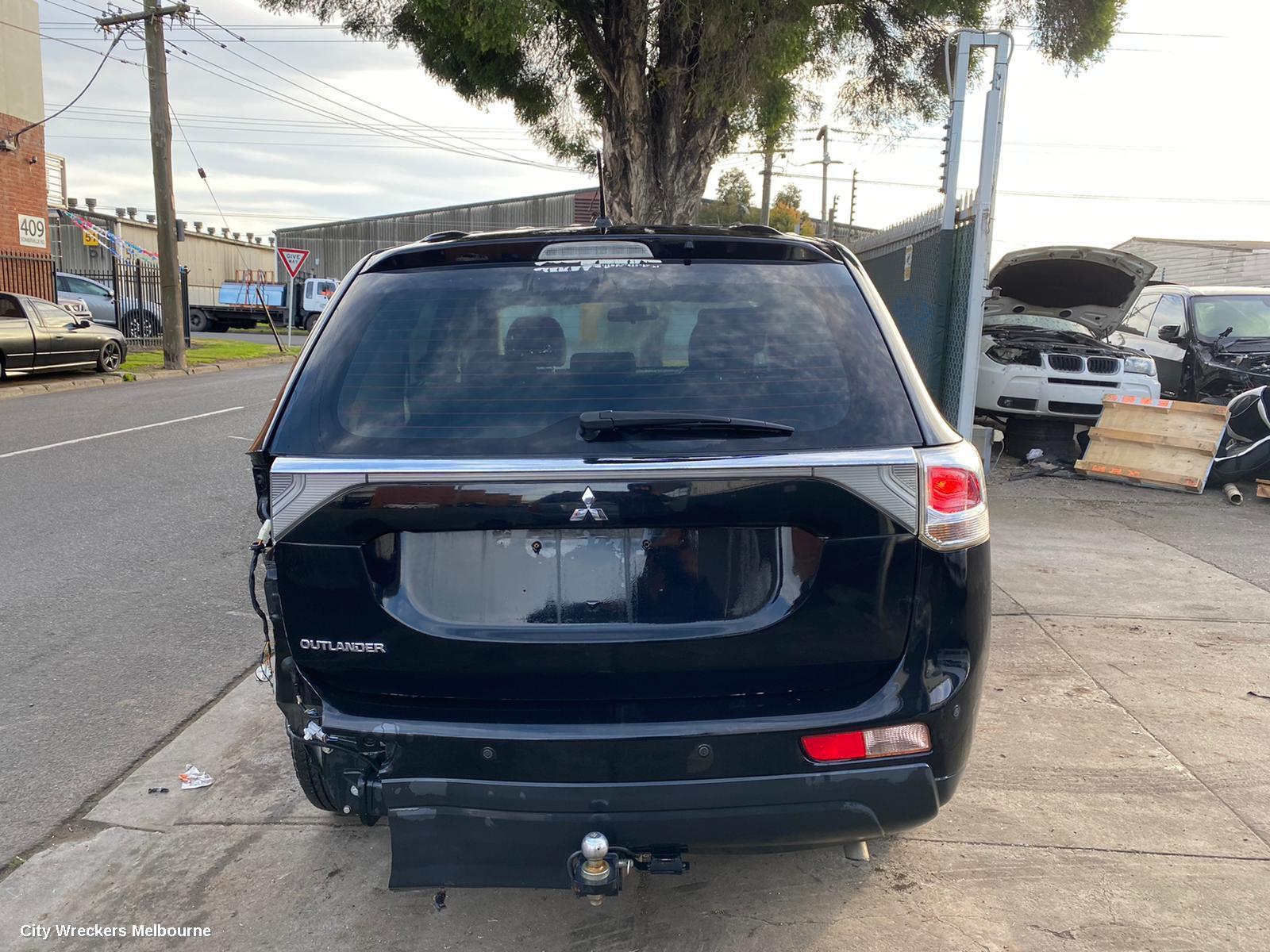 MITSUBISHI OUTLANDER MOUNT, ZJ, 10/2012 - 03/2015
