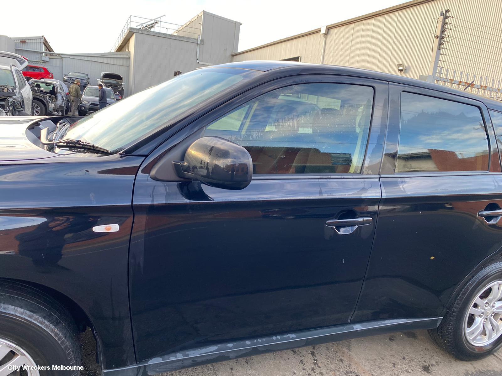 MITSUBISHI OUTLANDER MOUNT, ZJ, 10/2012 - 03/2015