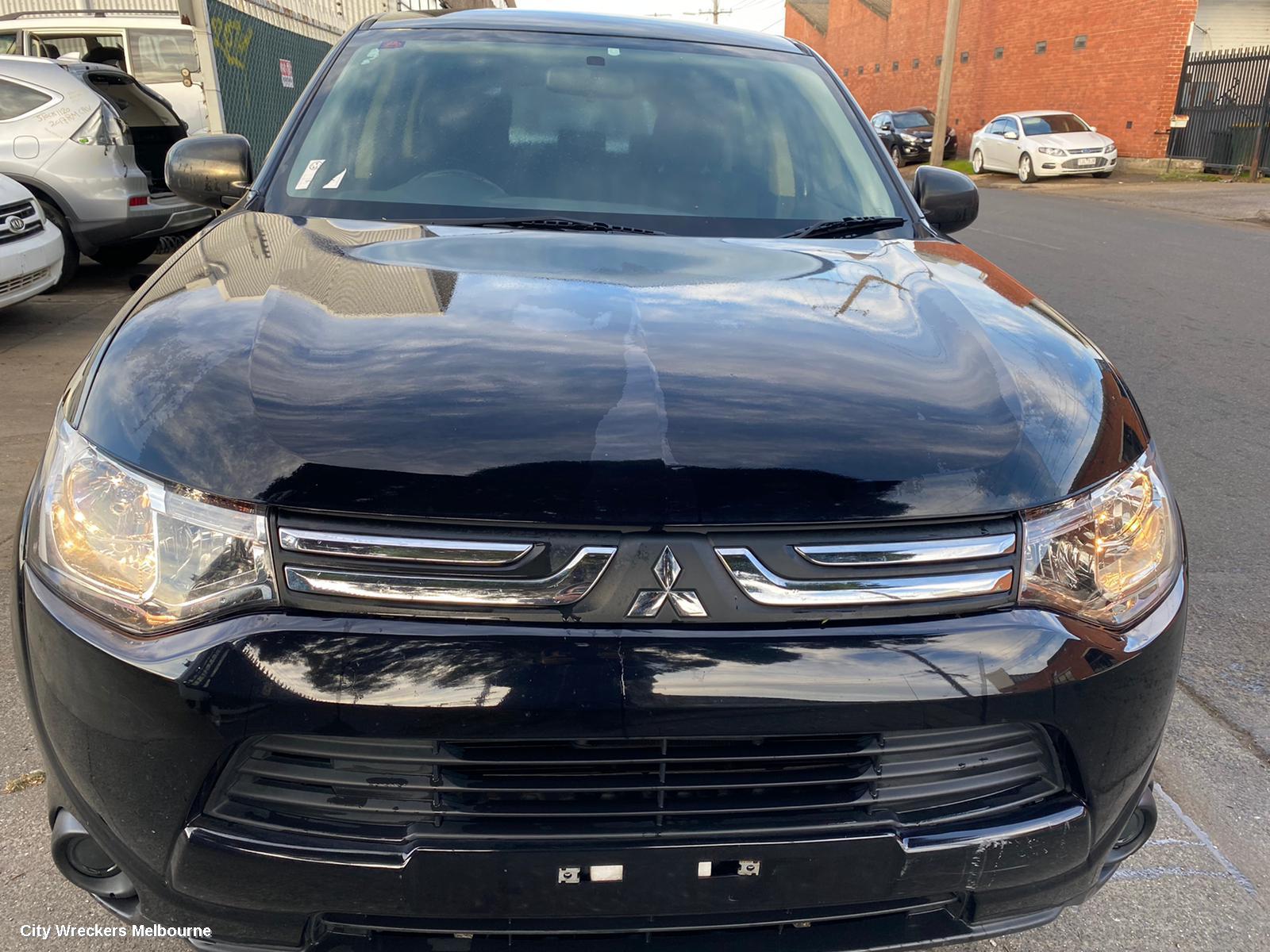MITSUBISHI OUTLANDER MOUNT, ZJ, 10/2012 - 03/2015