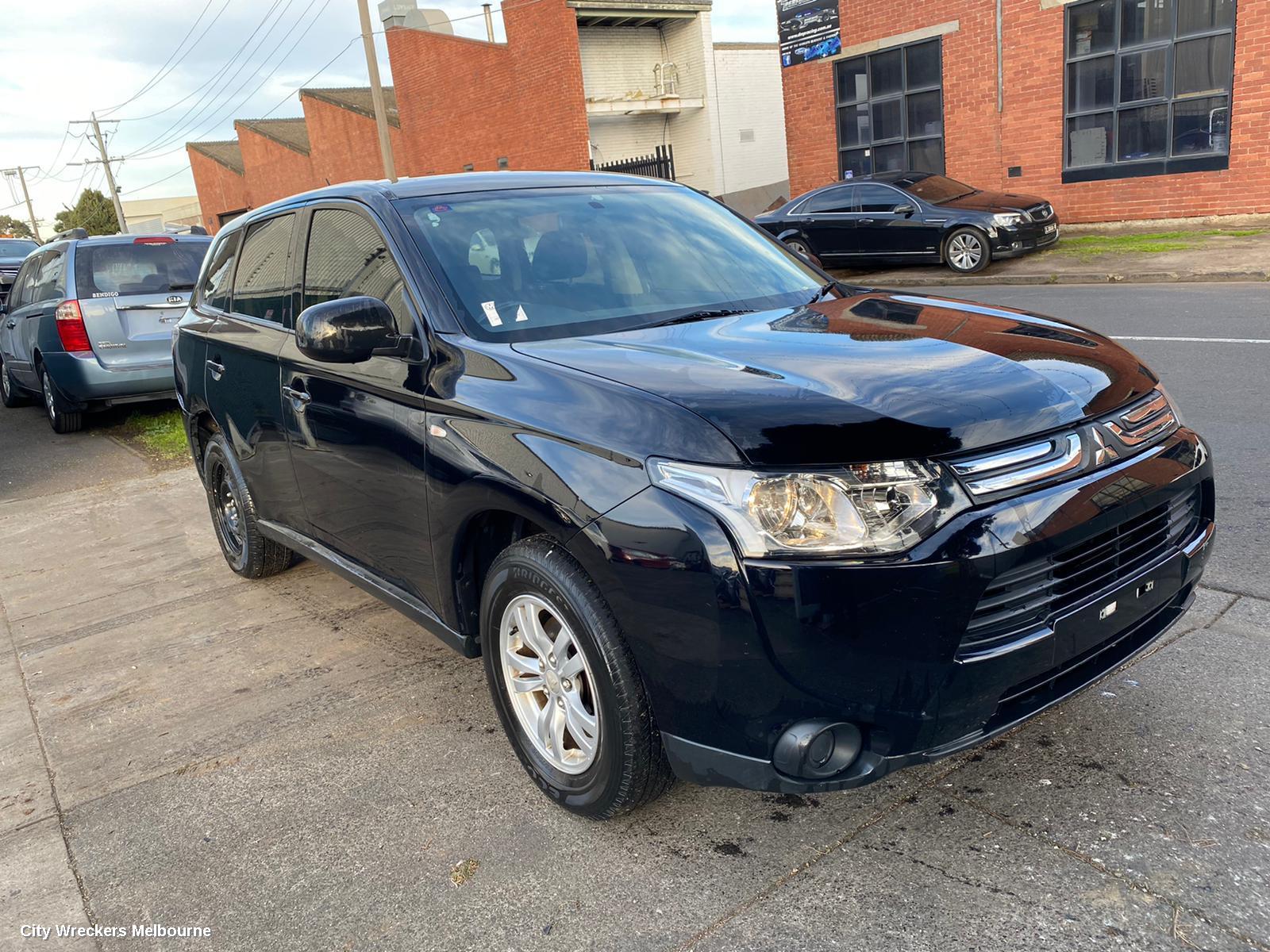 MITSUBISHI OUTLANDER MOUNT, ZJ, 10/2012 - 03/2015