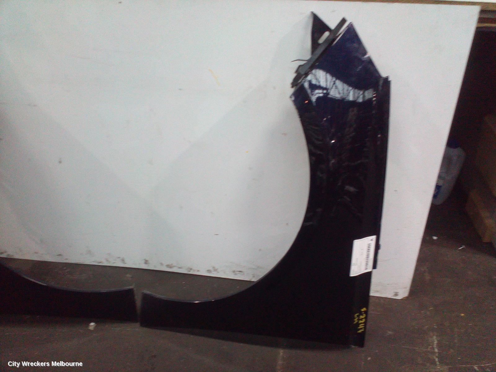 PEUGEOT 308 LEFT GUARD, T9, 10/2014 - 05/2021