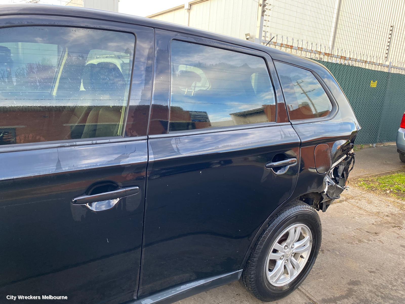 MITSUBISHI OUTLANDER MOUNT, ZJ, 10/2012 - 03/2015
