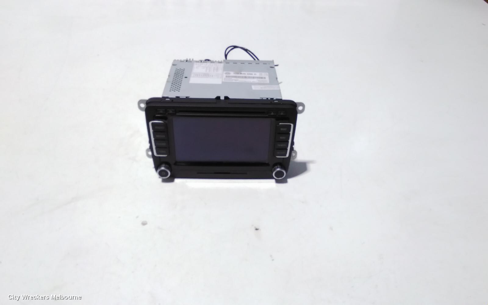VOLKSWAGEN TIGUAN RADIO/CD/DVD/SAT/TV, SAT NAV, 5N, 05/2008 - 08/2016