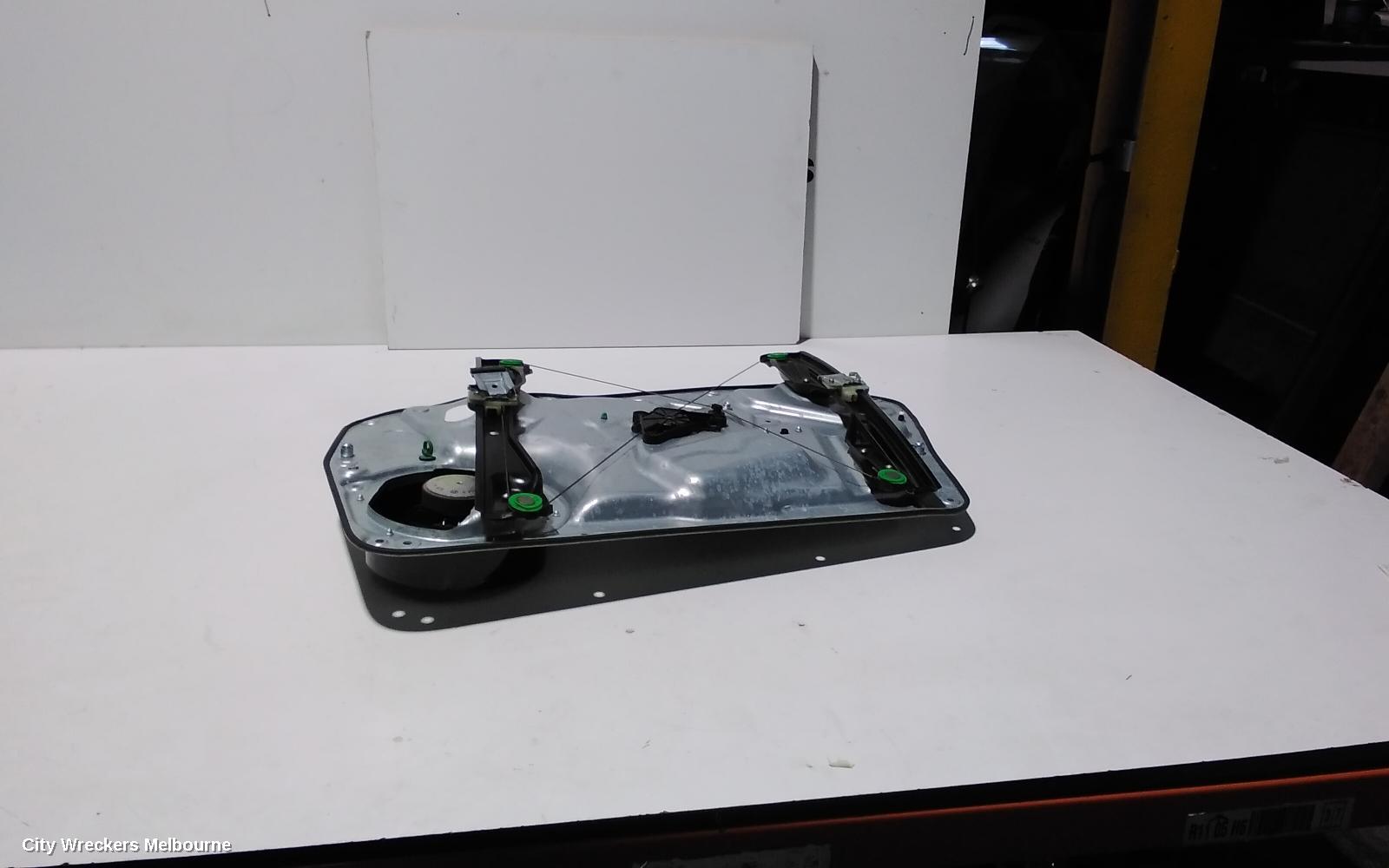 VOLKSWAGEN TIGUAN LEFT FRONT WINDOW REG/MOTOR, 5N, POWER, 05/2008 - 08/2016