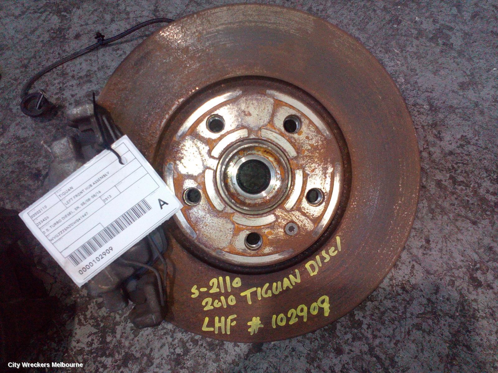 VOLKSWAGEN TIGUAN LEFT FRONT HUB ASSEMBLY, 2.0, TURBO DIESEL, 5N, 05/2008 - 08/2016