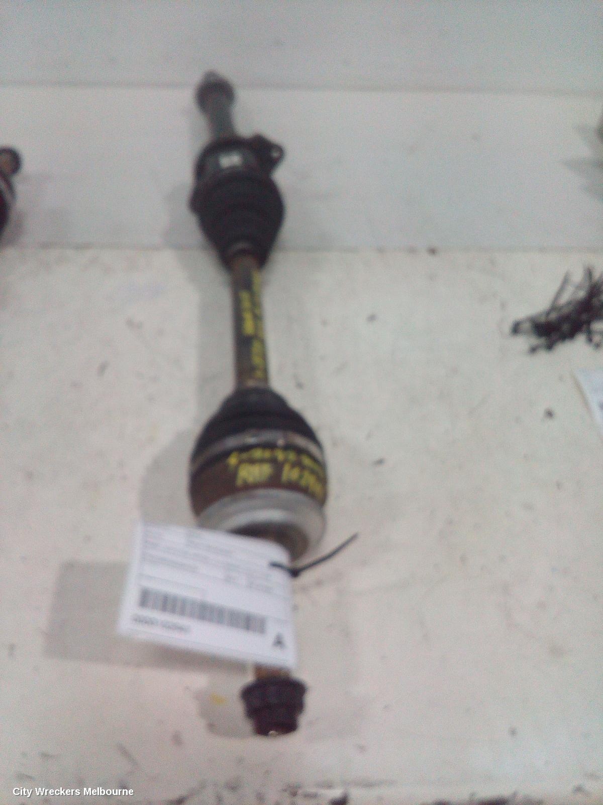 TOYOTA RAV4 RIGHT DRIVESHAFT, FRONT, AUTO T/M, PETROL, 2.0, ZSA42R, 12/2012 - 11/2018