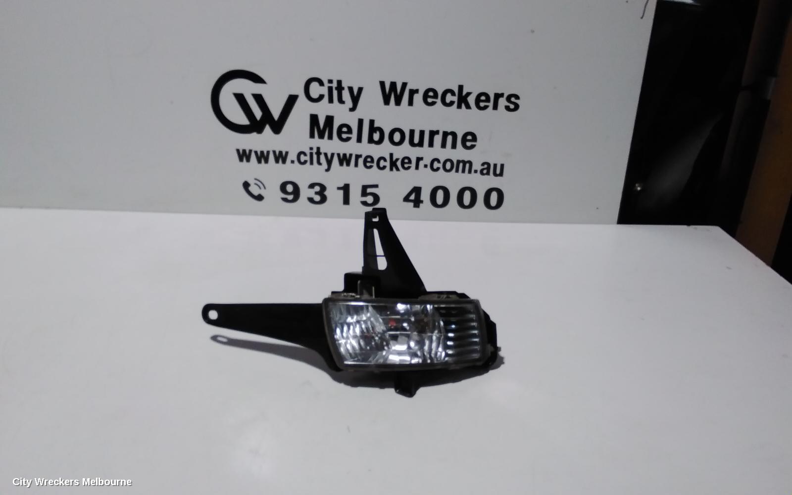 TOYOTA ESTIMA RIGHT INDICATOR/FOG/SIDE, XR50, 05-19