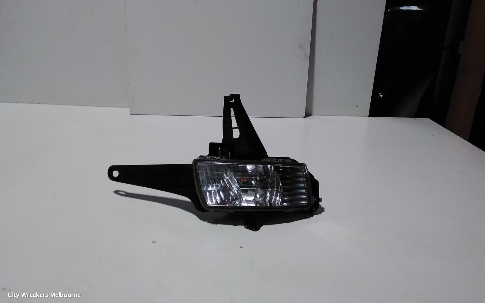 TOYOTA ESTIMA RIGHT INDICATOR/FOG/SIDE, XR50, 05-19