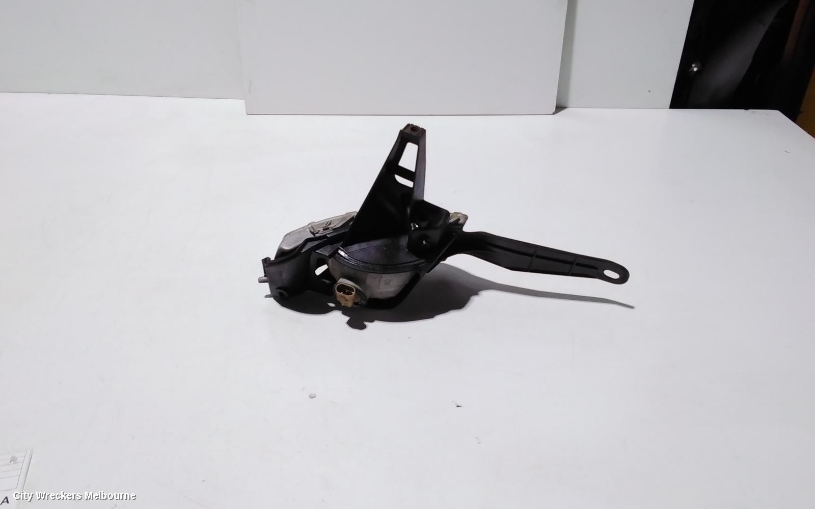 TOYOTA ESTIMA RIGHT INDICATOR/FOG/SIDE, XR50, 05-19