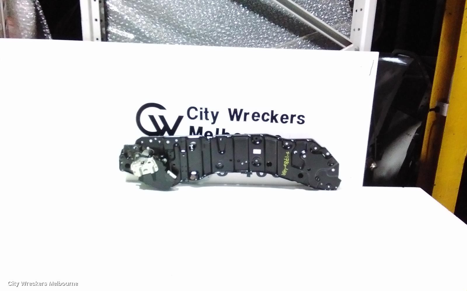 TOYOTA ESTIMA, XR50, 05-19, LHR DOOR MOTOR: 103012
